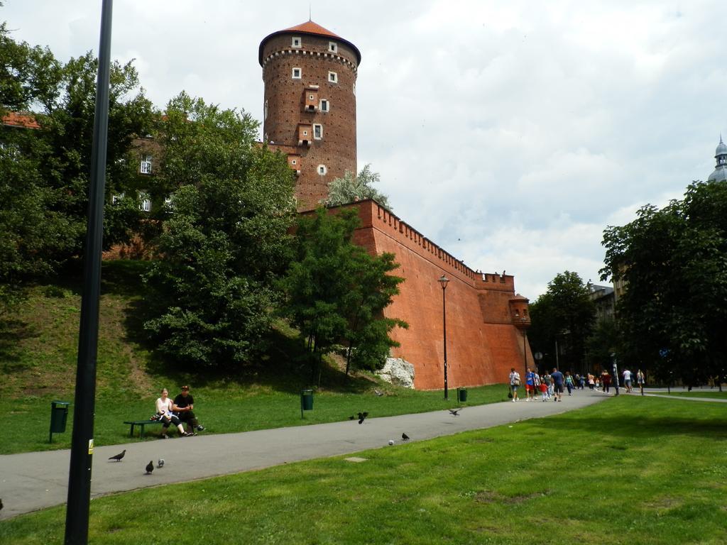 Studio Na Powislu Krakow Bagian luar foto