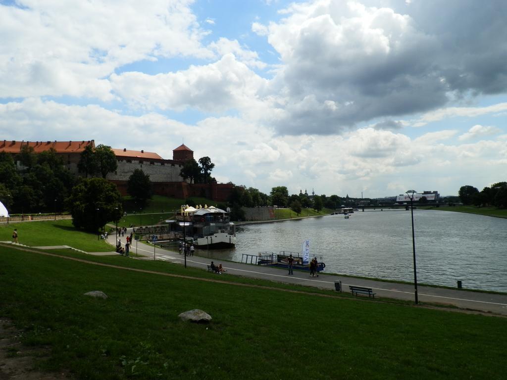 Studio Na Powislu Krakow Bagian luar foto