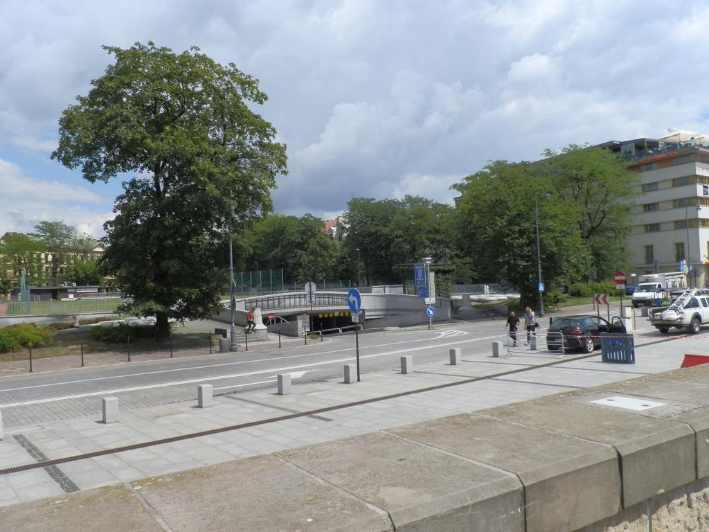 Studio Na Powislu Krakow Bagian luar foto