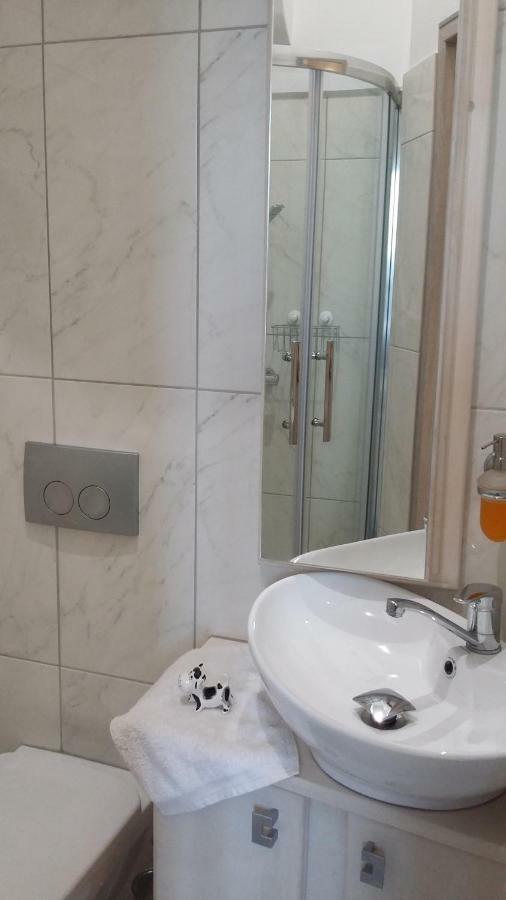 Studio Na Powislu Krakow Bagian luar foto