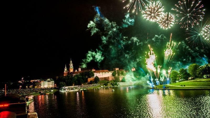 Studio Na Powislu Krakow Bagian luar foto